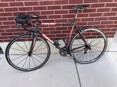 TIME Ulteam VXRS Road Bike - Black/Red Carbon Frame, Excellent Condition