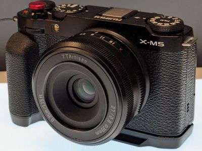 fujifilm x-m5 and 27mm f2.8 lens