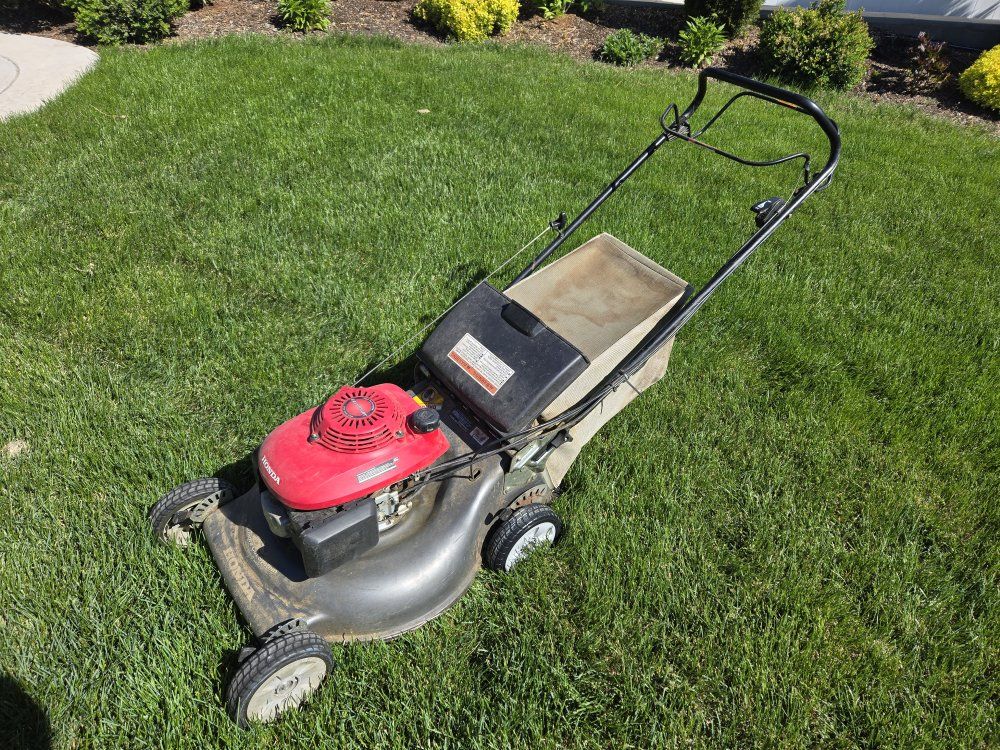 Honda HRR216 Lawnmower