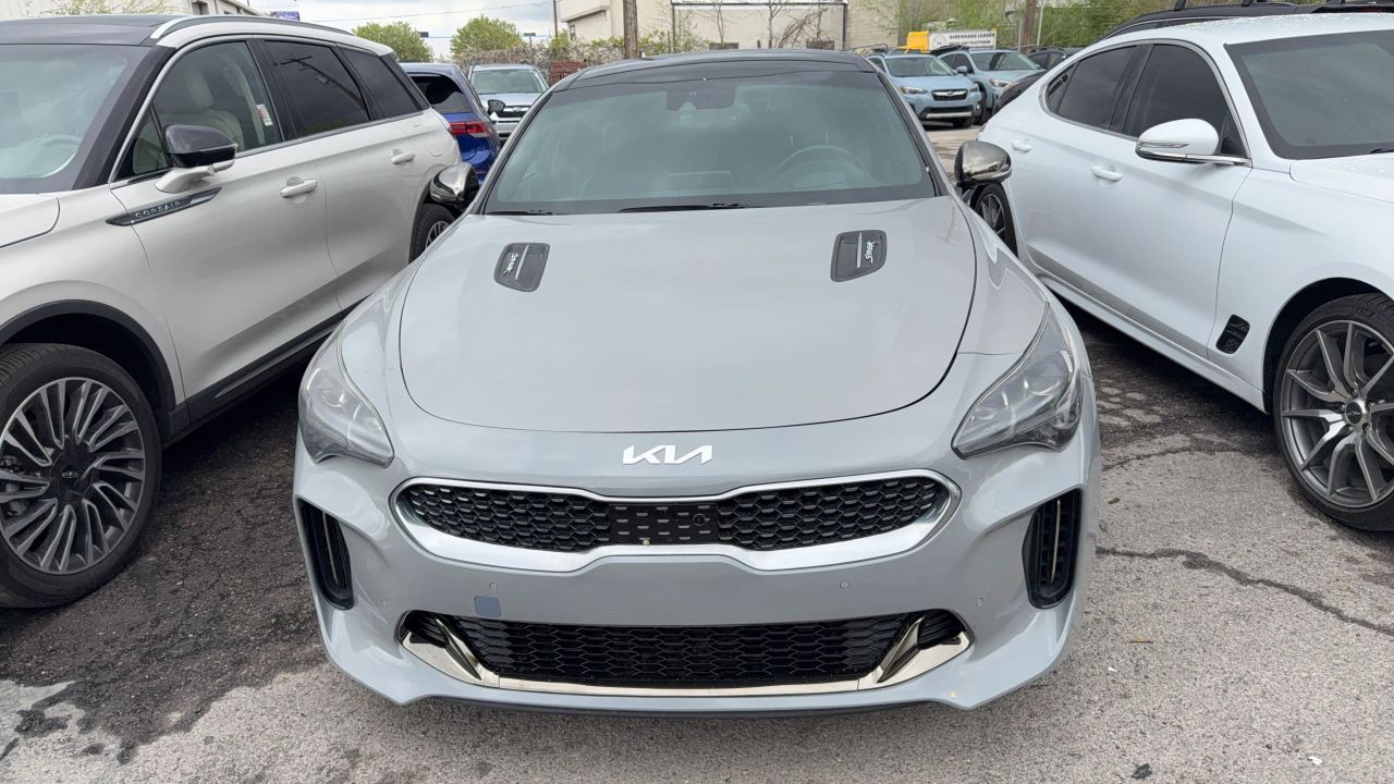 2020 Kia Stinger GT2
