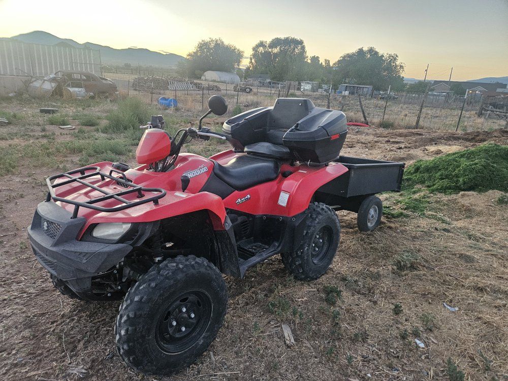Suzuki KingQuad 4x4 ATV and a 10X6 trailer