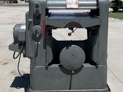 Delta 18” Planer