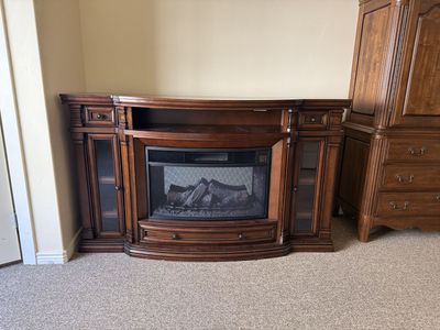 Electric Fireplace with Remote