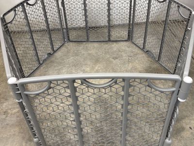 Versatile Play Space Adjustable 6-Panel Evenflo Playpen for Kids & Pets