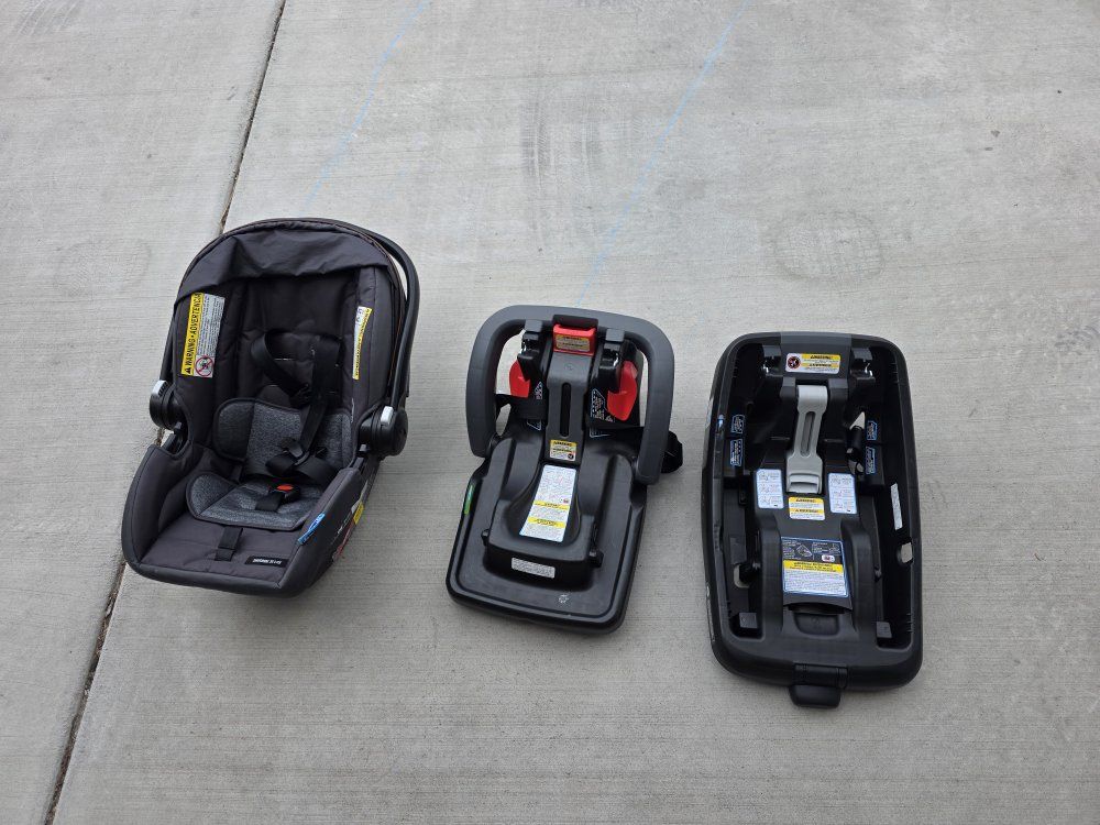 Graco Car Seat and 2 Bases