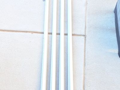 4 pieces of White J-channel Vinyl Siding Trim 0.625-in x 150-in