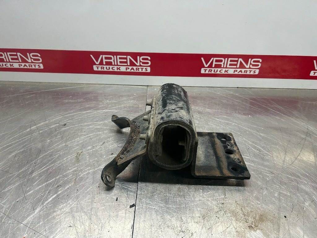 Peterbilt 367 Bracket