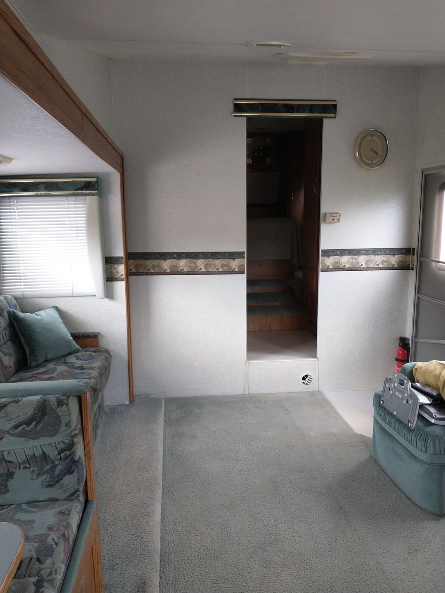 Main image 19