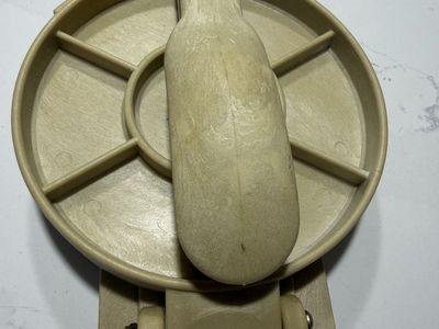 Vintage Beige Tortilla Press Maker 6.5" Diameter Manual Heavy Duty
