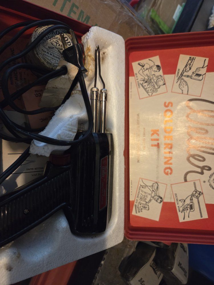 Weller Soldering Kit with Gun, Vintage Solder, and Case - Model D440