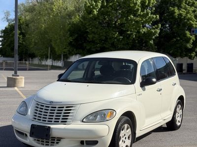 2004 CHRYSLER PT CRUISER Base