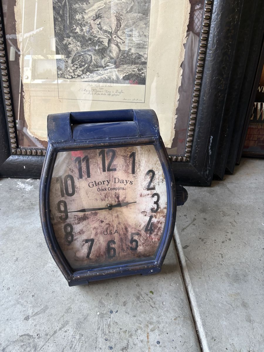CC Home Furnishings 15.5” Glory Days Clock Co USA vintage iron wrist watch clock $30