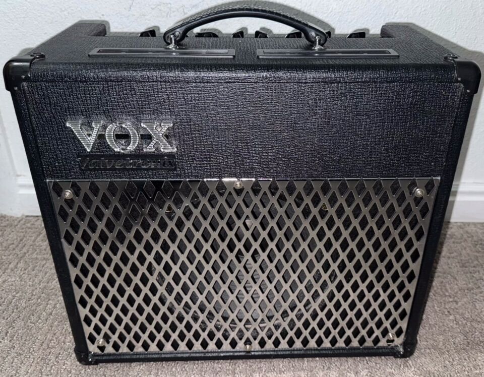 VOX Valvetronix AD30VT Guitar Amp