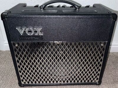 VOX Valvetronix AD30VT Guitar Amp