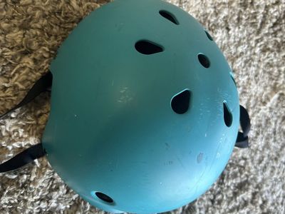 Teal Multi-Sport Helmet Size Medium 55-58cm