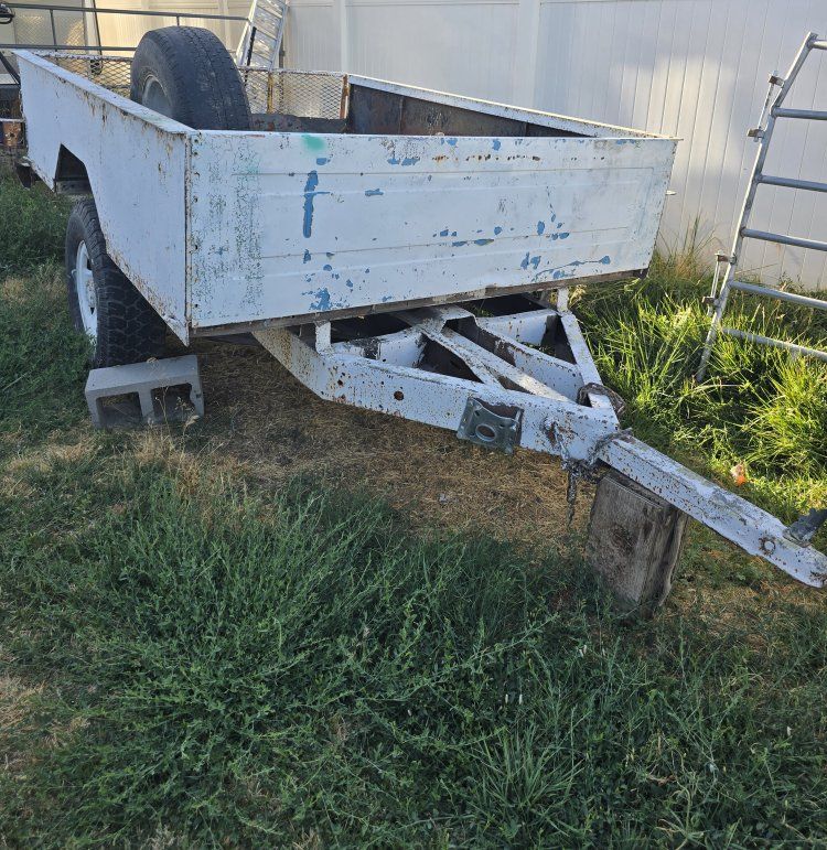 Utility Trailer