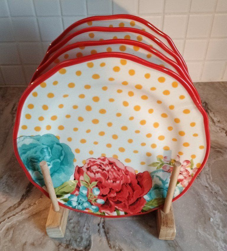 Pioneer Woman Set of Four