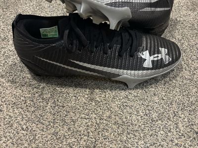 Under Armour Blur Pro Black Metallic Silver Men’s 11.5 Football Cleats