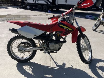 2002 Honda XR100R Dirt Bike - Red - Well-Maintained & Ready for Trails