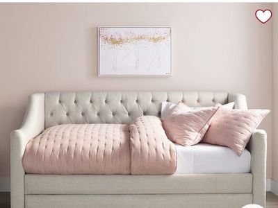 Tufted Daybed With Trundle
