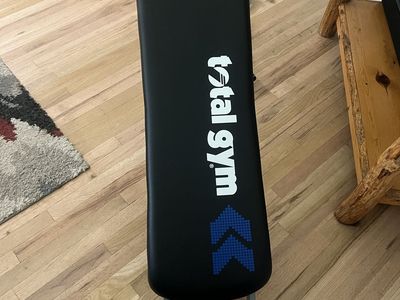 Total Gym Home Fitness System with Attachments and Flip Chart