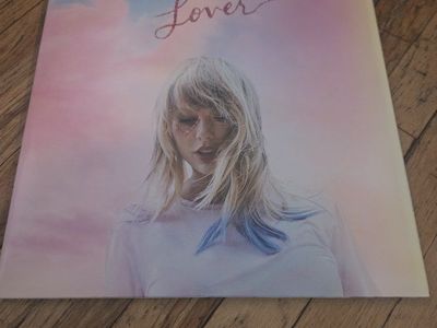 Taylor Swift Records $75 for all or $20 per Record. OBO.. like new.