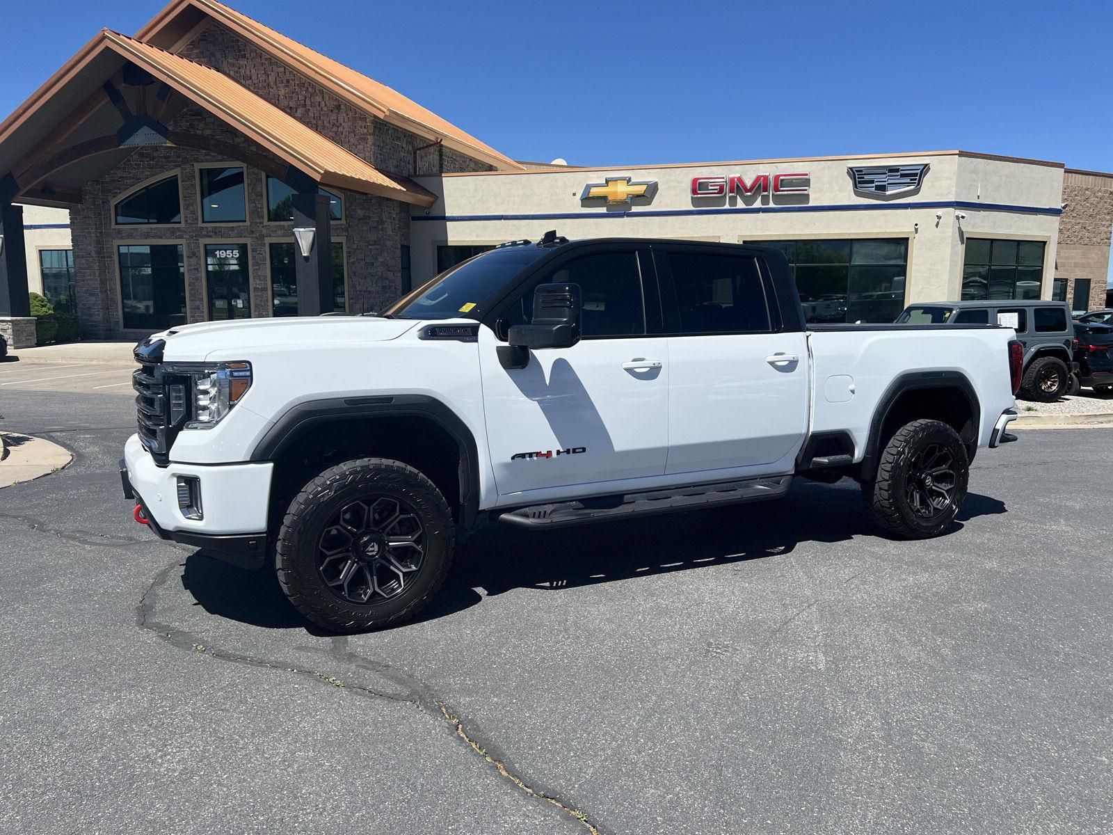 2022 GMC 2500 AT4