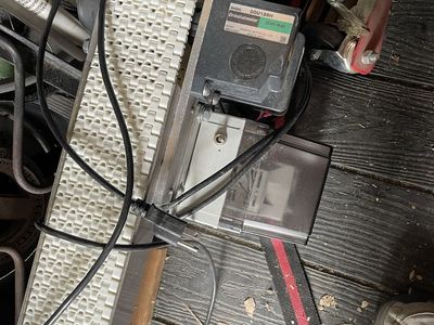 100in x 4in conveyor belt with phase control