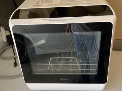 Novete countertop dishwasher