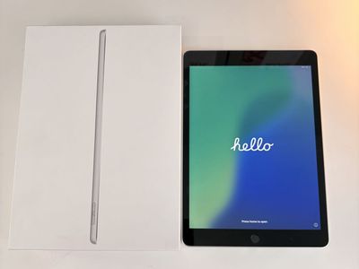 Apple iPad (9th Generation) 64GB Wi-Fi – Excellent Condition