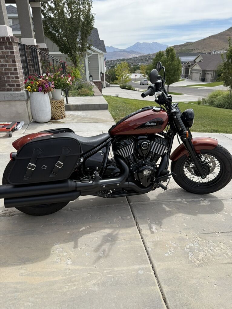 2024 Indian Chief Bobber Darkhorse