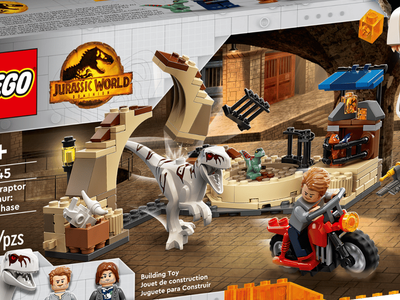 USED LEGO Jurassic World Dominion 76945 Atrociraptor Dinosaur Bike Chase Building Toy
