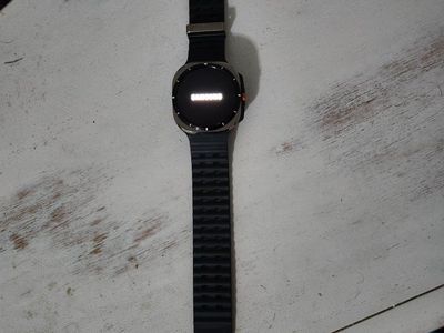 Samsung Galaxy Watch Ultra Smartwatch - Dark Gray / Black Band