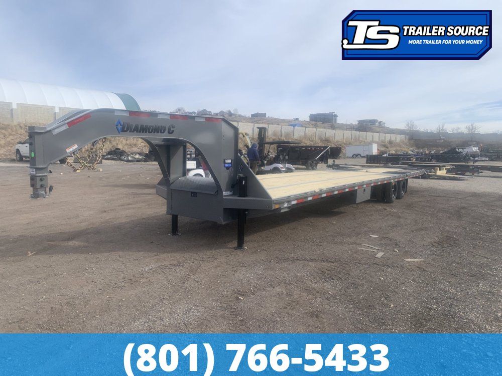 8.5x40 Diamond C FMAX-HDT 216 Gooseneck Hydraulic Dovetail Equipment Trailer -  40K GVWR - Hydraulic Jack(s)