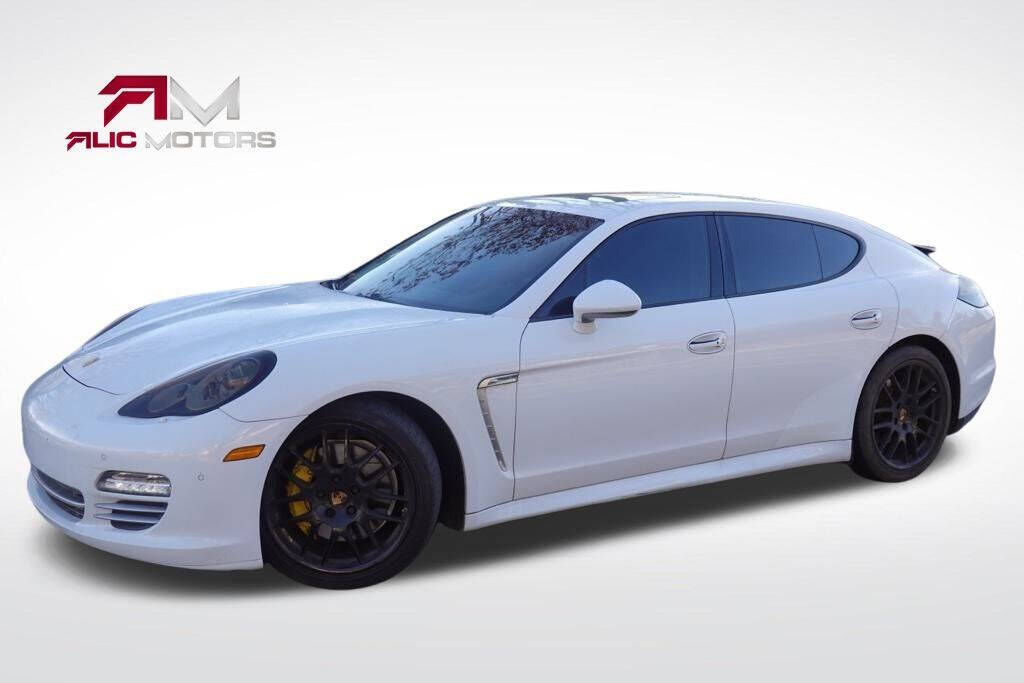 2013 Porsche Panamera Base