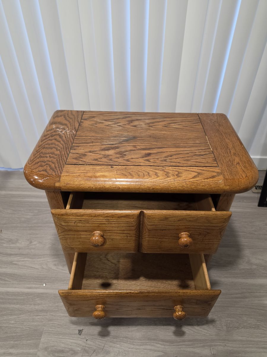 End table