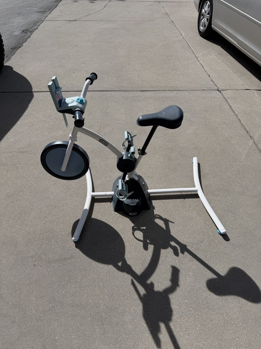 Little Tikes Pelican Explore & Fit Cycle