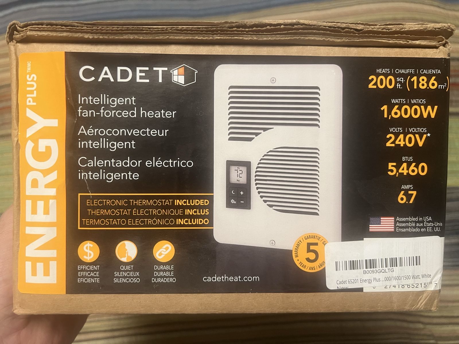 Wall-mounted forced air heater