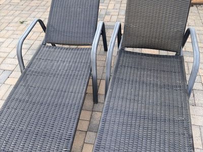 Loungers