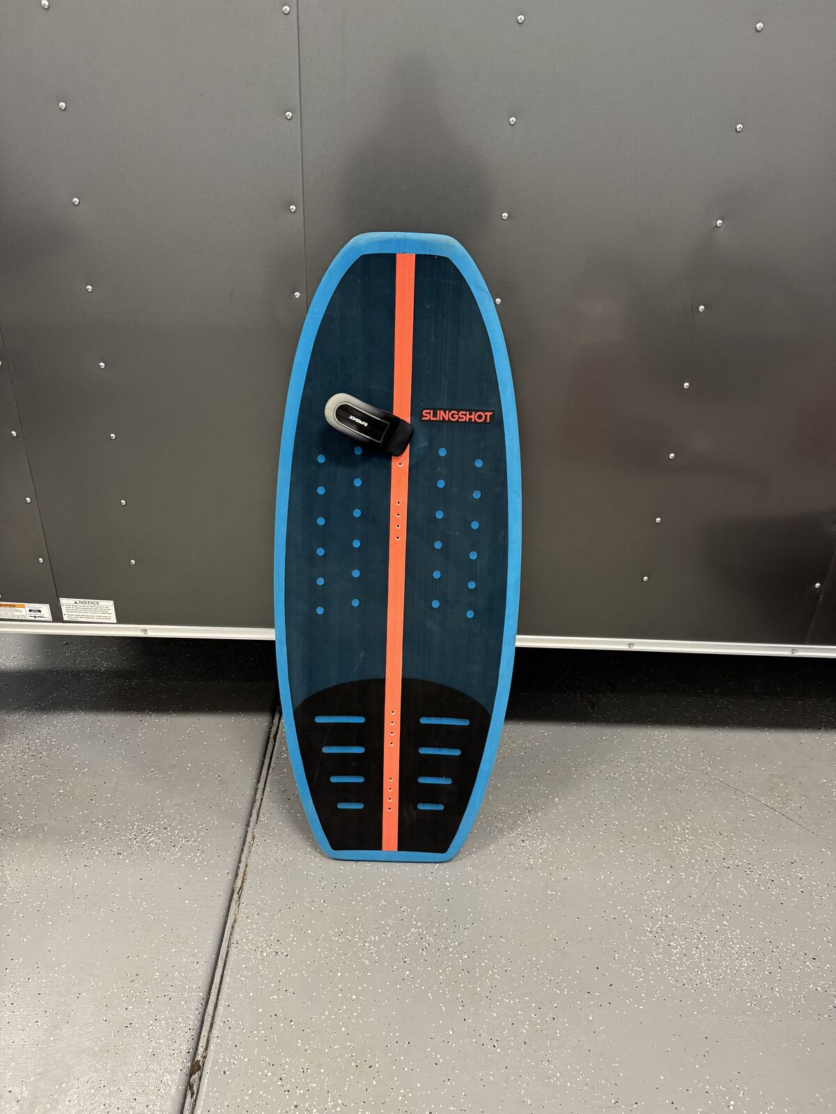 Slingshot V5 WF-2 Wake Foil Board & Armstrong wing foil kit