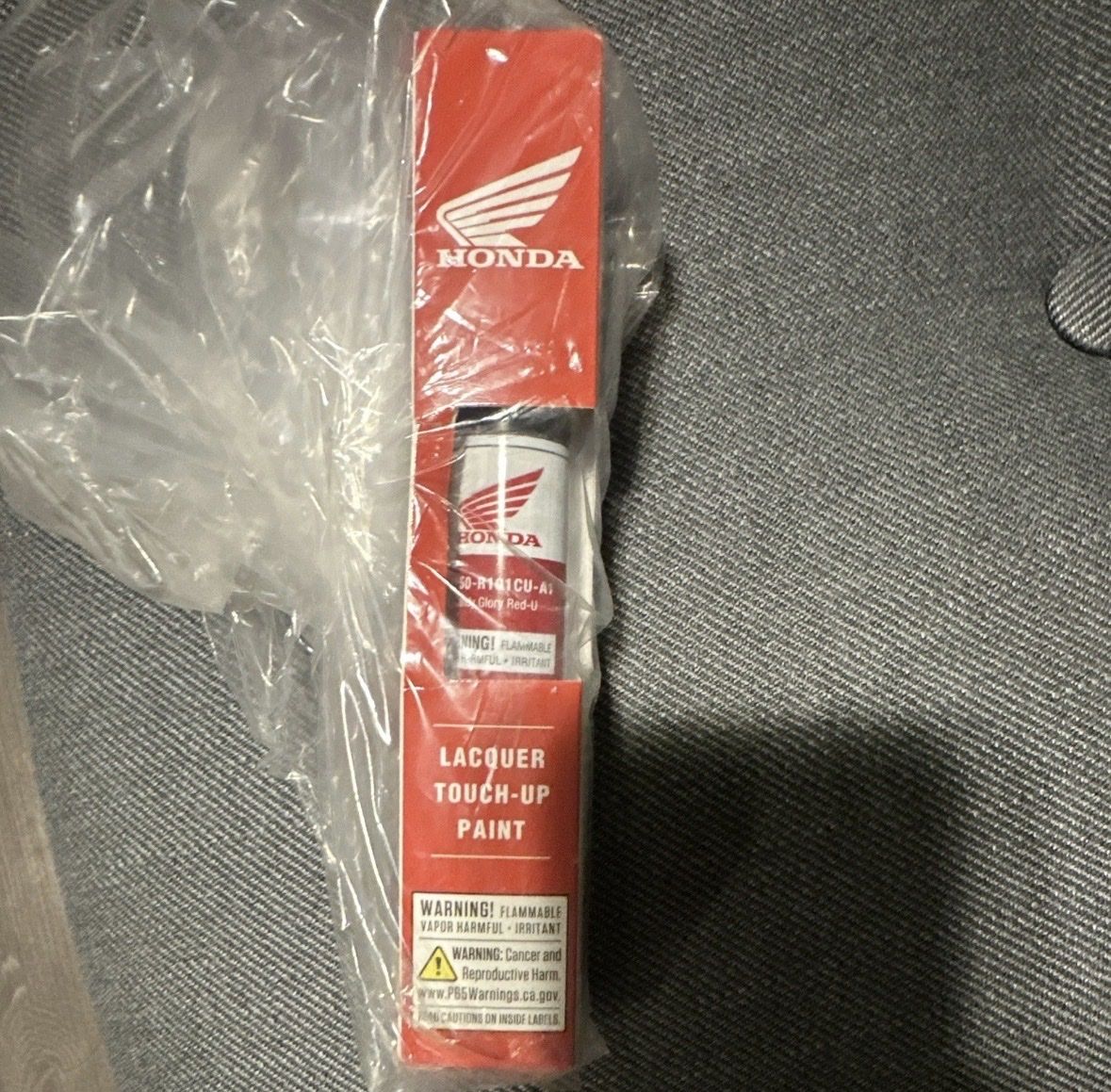 Honda Lacquer Touch-Up Paint Candy Glory Red 08P50-R101CU-A1