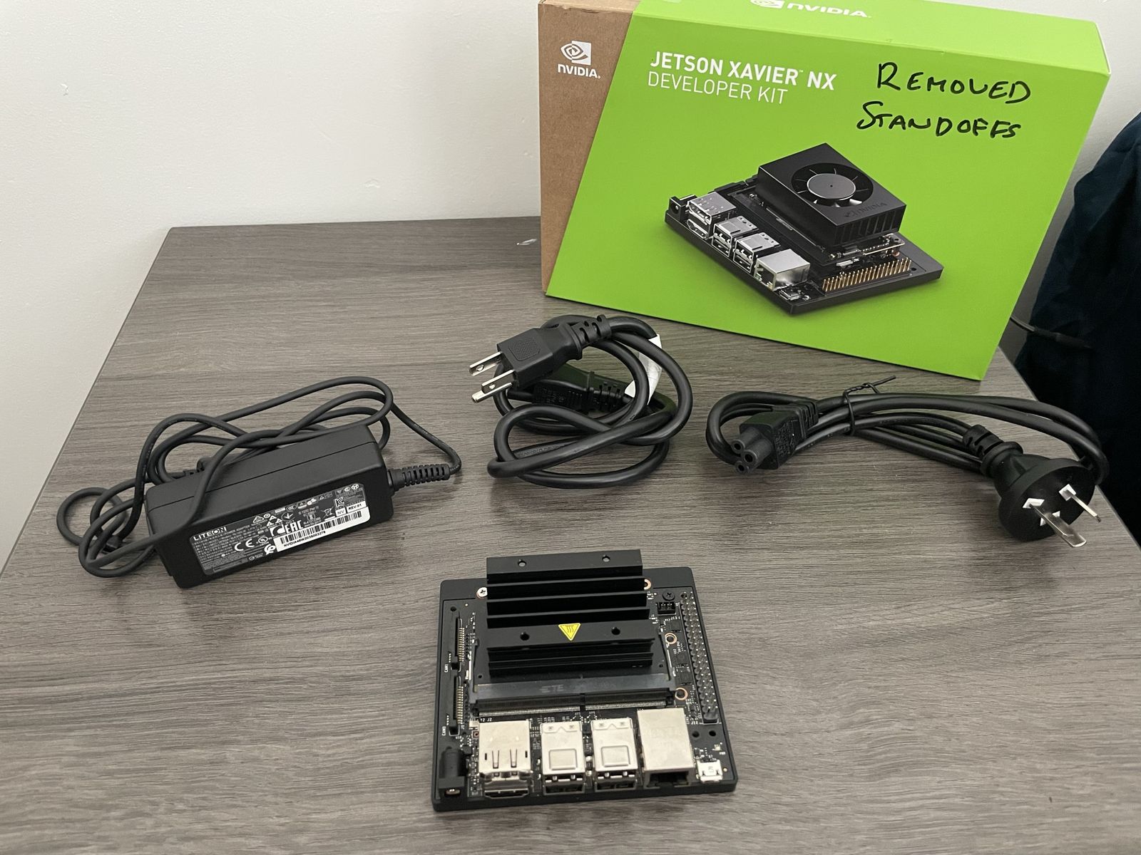 NVIDIA Jetson Xavier NX Developer Kit 8gb