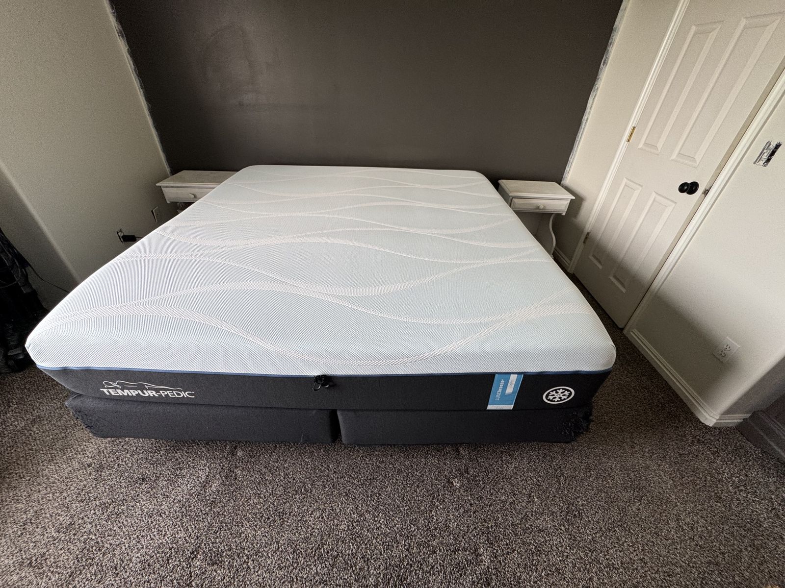 Tempur-Pedic LUXEbreeze Soft King Mattress