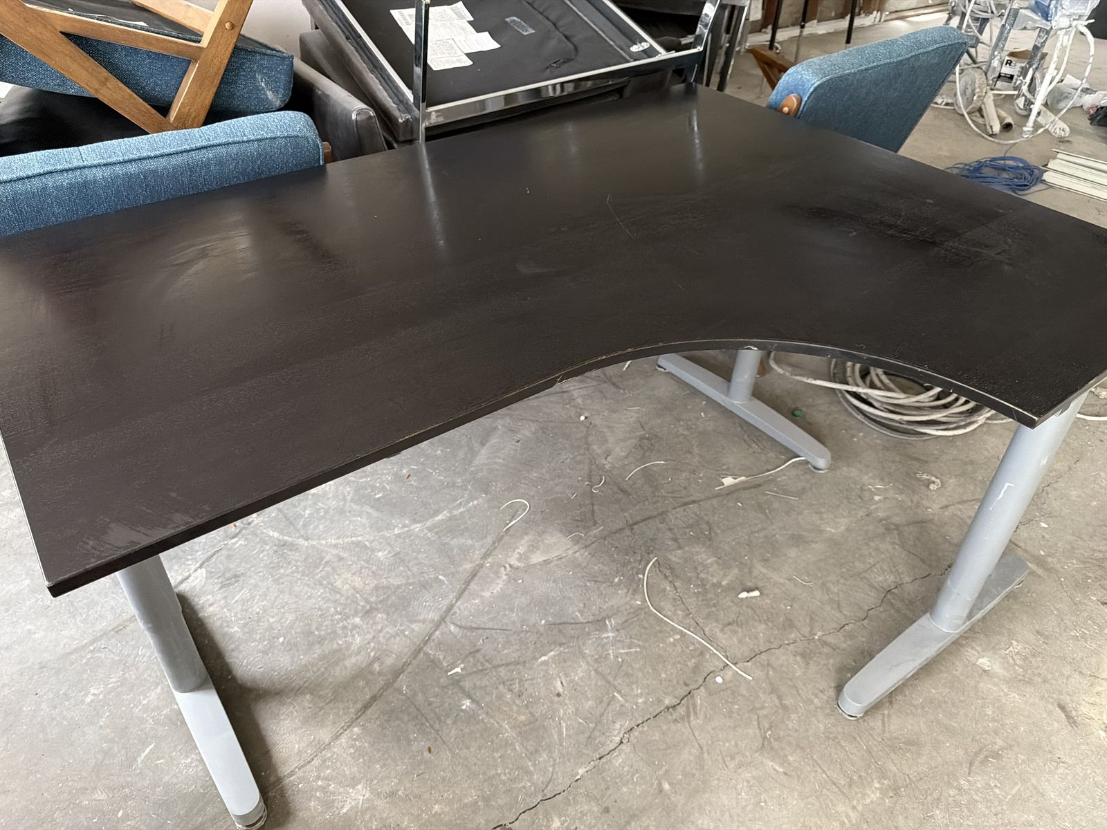 L shape office table