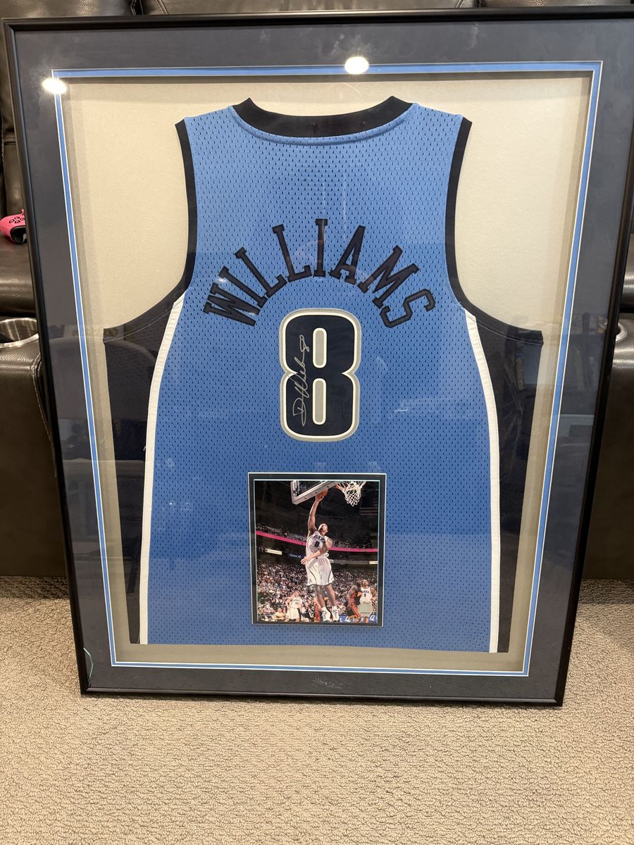 Framed Autographed Deron Williams Jersey