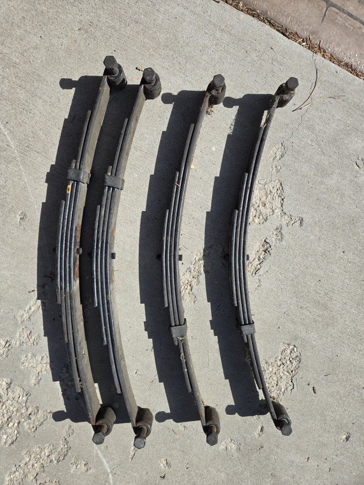 Set of 4 Used Leaf Springs (3500lb axles)