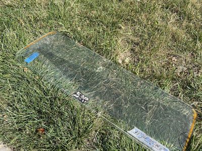 OEM Volkswagen rear hatch vw Baywindow bay window Sekurit Rear Window Glass not Windshield