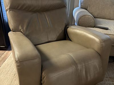 Lazyboy Leather Recliner