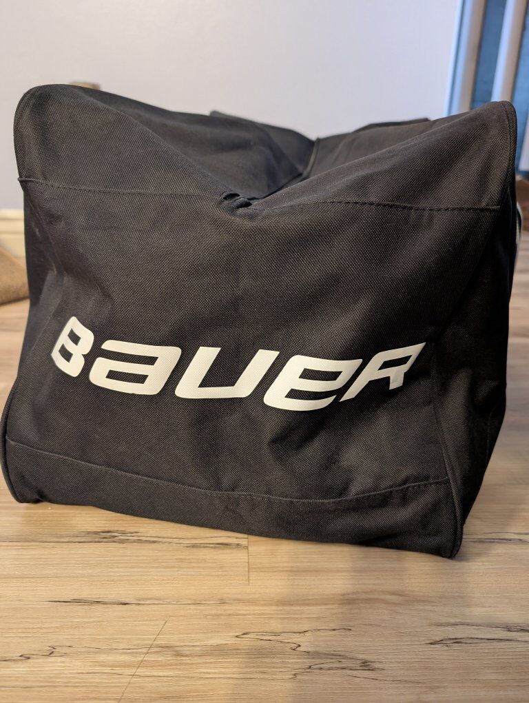 Baur Sports Equipment duffle bag
