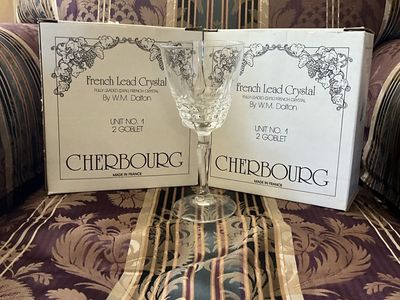 10 Wine goblets